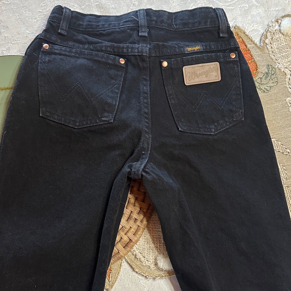 Wrangler Black Jeans with Signature Pockets
